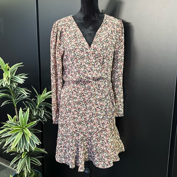DEX V-neck long sleeve floral midi dress,elastic waist ruched side,ruffle hem - Picture 1 of 16